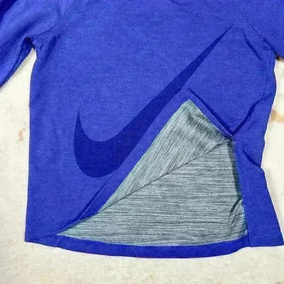 NIKE Dri-Fit Purple Long Sleeve Asymmetrical Split Hem Crop Sweatshirt Women S - Picture 7 of 9